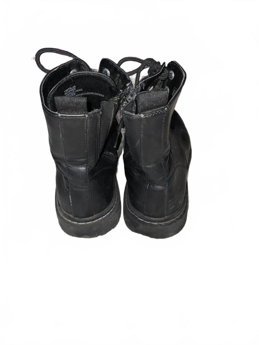 Torrid Sz 8 Wide Width Black Lace-Up Combat Ankle Boots with Side Zipper - Picture 3 of 4